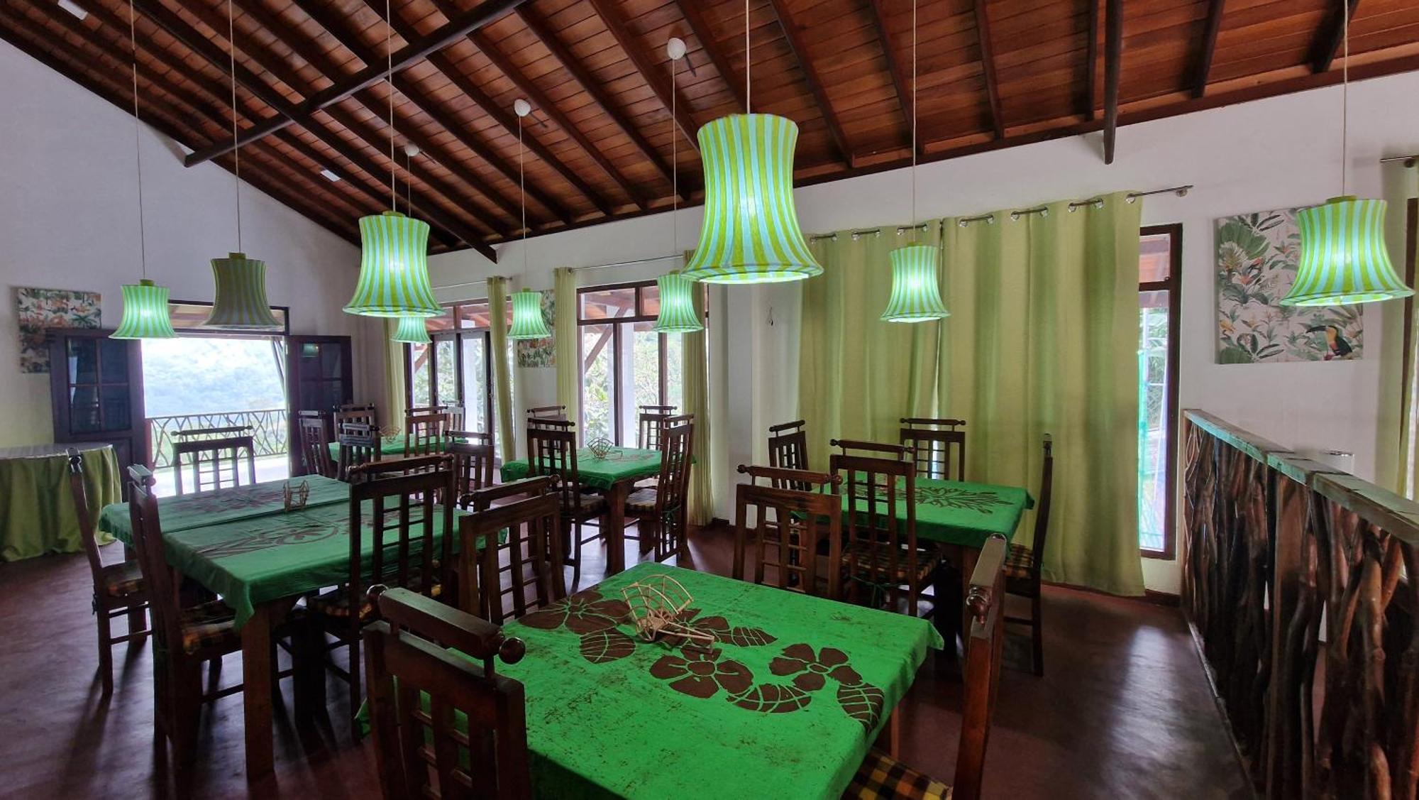 Ella Wild Waterfall Inn ภายนอก รูปภาพ