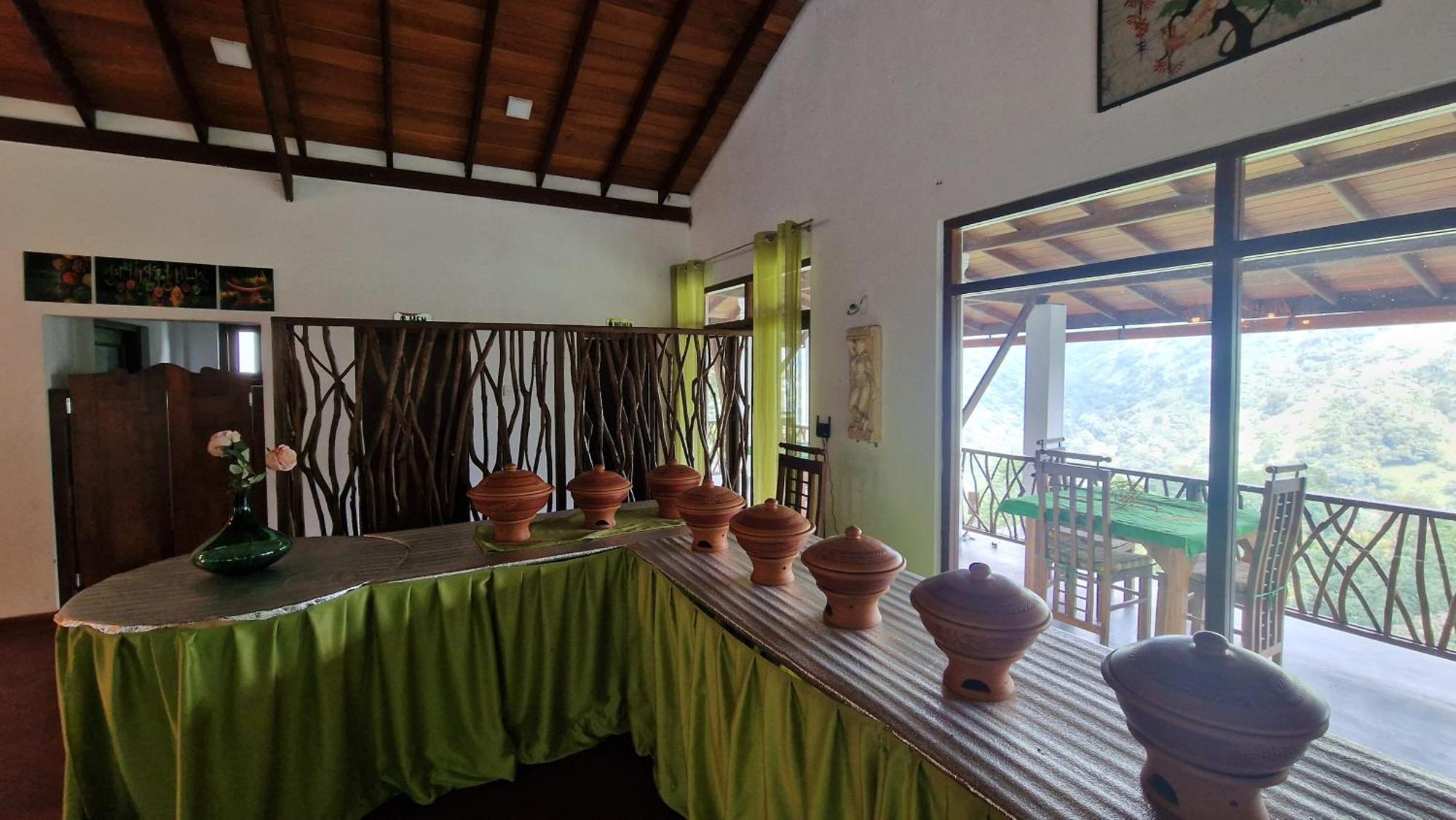 Ella Wild Waterfall Inn ภายนอก รูปภาพ